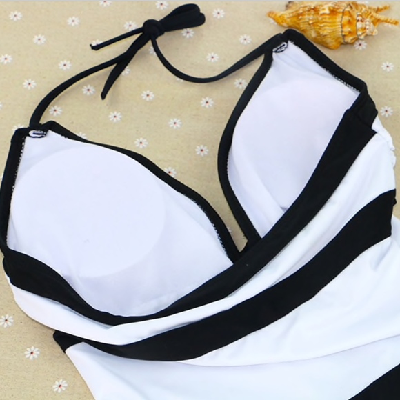 Sexy Strappy Color Block One Piece Swimsuit White - Picture 6 of 8